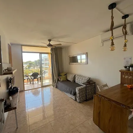 Apartment Paradise *